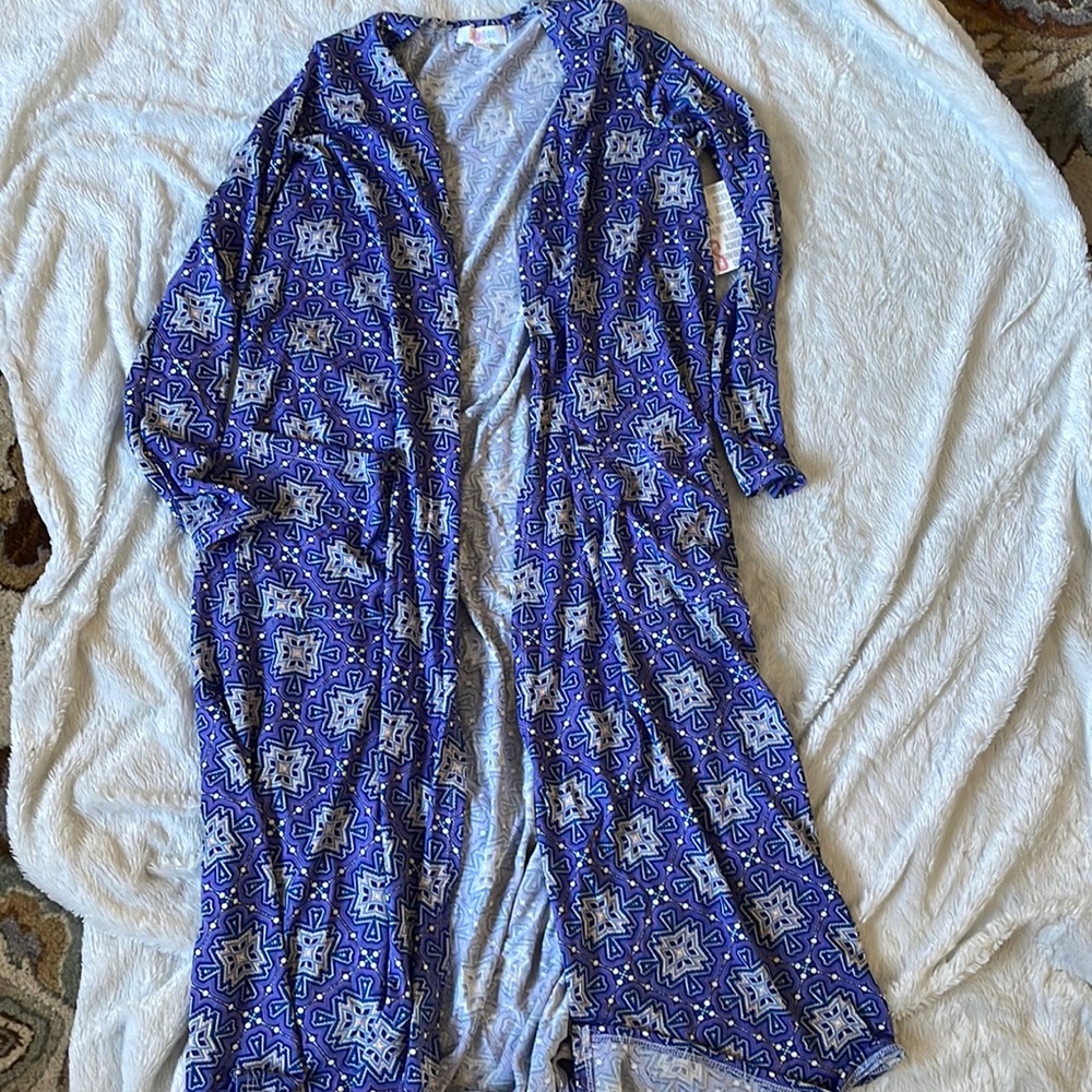 NWT. LuLaRoe. Sarah. Duster size small